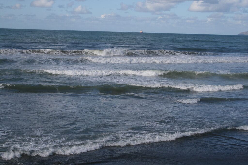 Pacific ocean in Rosarito Mexico in December by Vacancy Rewards Reviews